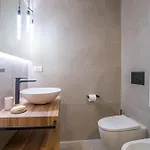 Guesthost - 3-room Apartment, Garden & Pool Apartamento
