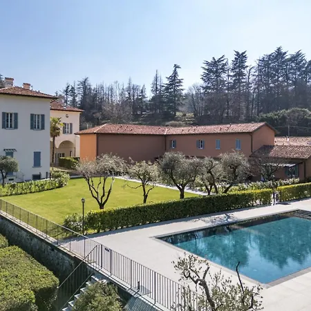 Appartement Guesthost - 3-room Apartment, Garden & Pool