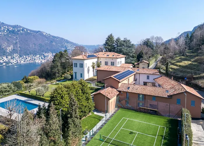 Guesthost - 3-room Apartment, Garden & Pool * Como