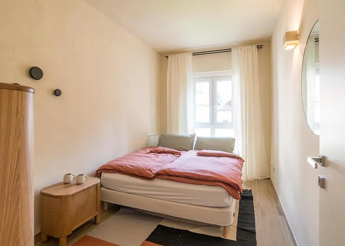 Apartmán Guesthost - 3-room Apartment, Garden & Pool *