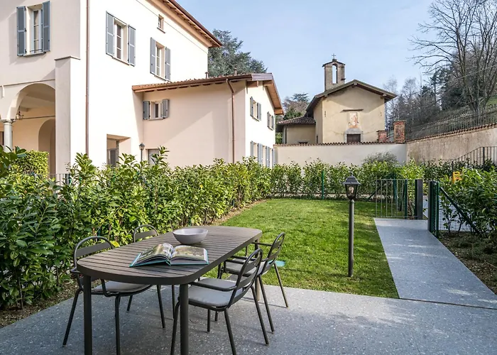 Guesthost - 3-room Apartment, Garden & Pool Apartmán *