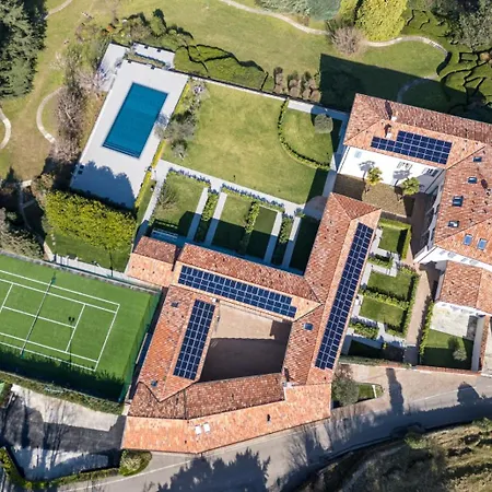 Guesthost - 3-room Apartment, Garden & Pool * Como