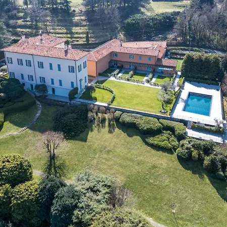 Guesthost - 3-room Apartment, Garden & Pool