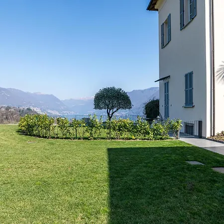 Guesthost - 3-room Apartment, Garden & Pool Apartmán *