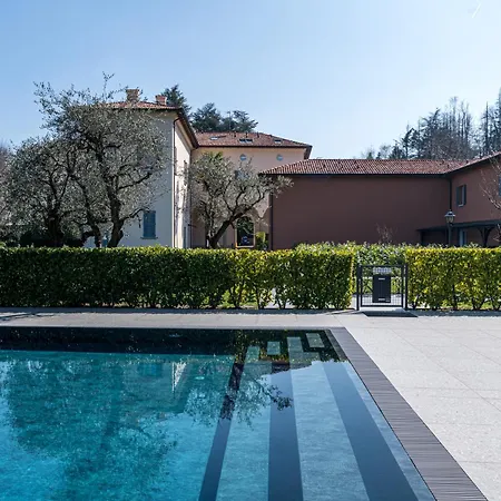 Guesthost - 3-room Apartment, Garden & Pool Apartmán Como