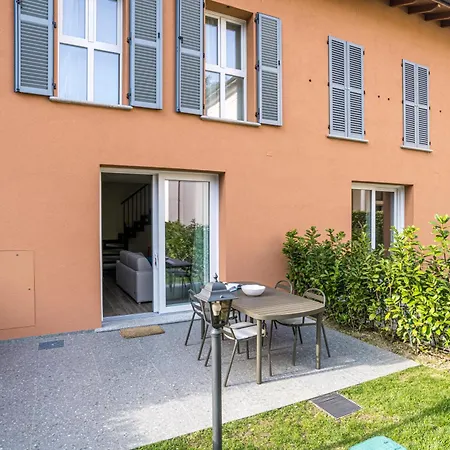 Guesthost - 3-room Apartment, Garden & Pool Apartmán *