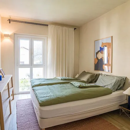 Guesthost - 3-room Apartment, Garden & Pool *