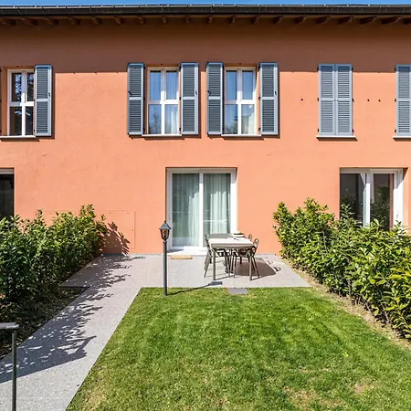 Guesthost - 3-room Apartment, Garden & Pool